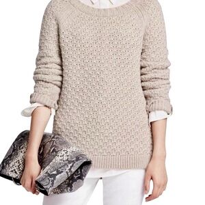 Banana Republic Italian Yarn ‘Star-Stitch Crew Pullover’ in “Oyster” Size Small